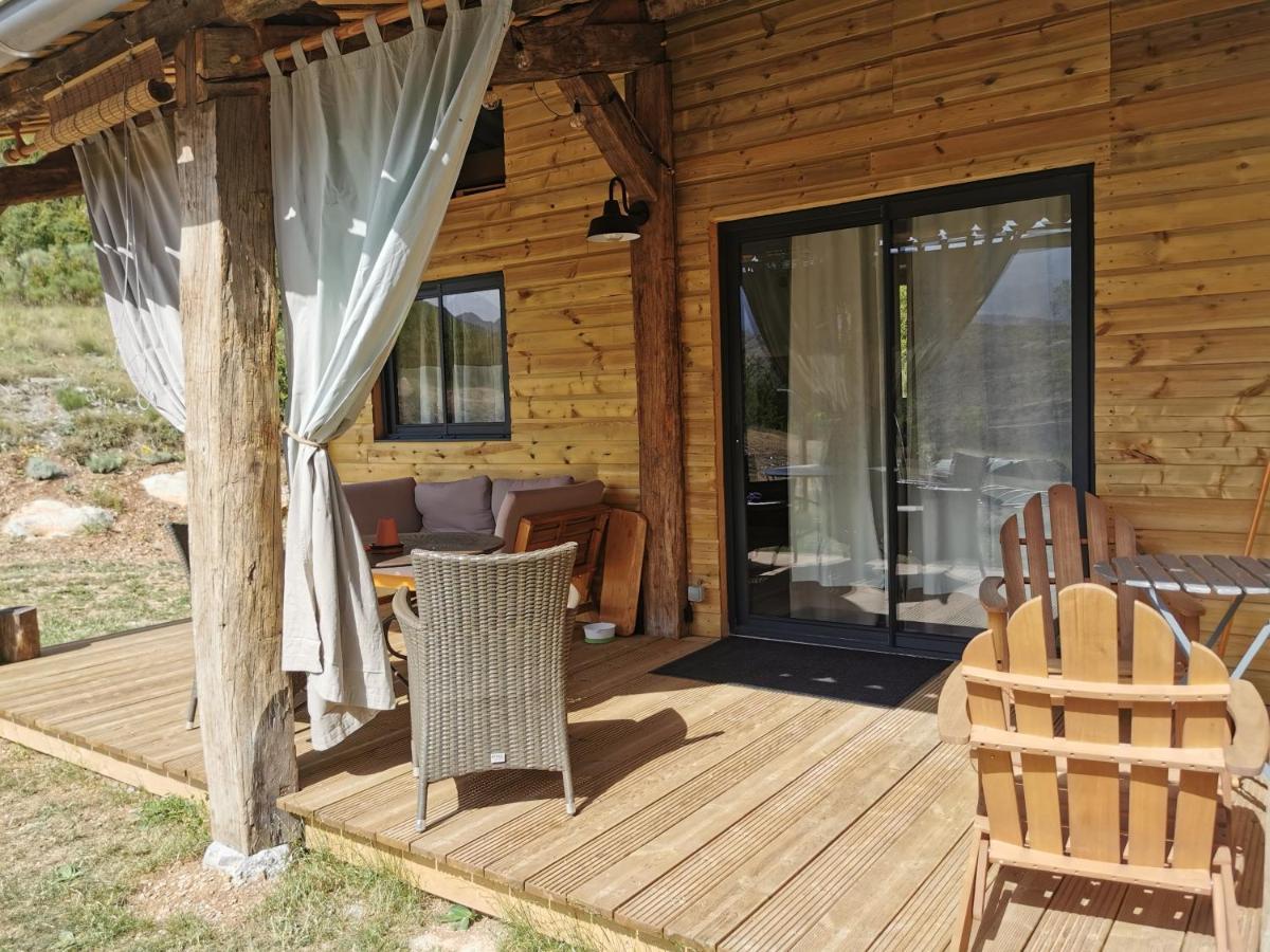 La Peyregoune, Logement En Pleine Nature Et Table D'Hotes Blieux Exterior photo
